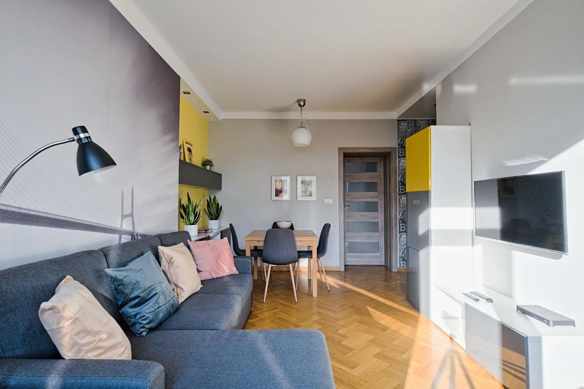 Modern And Cozy- Location-b11/13 Apartment *