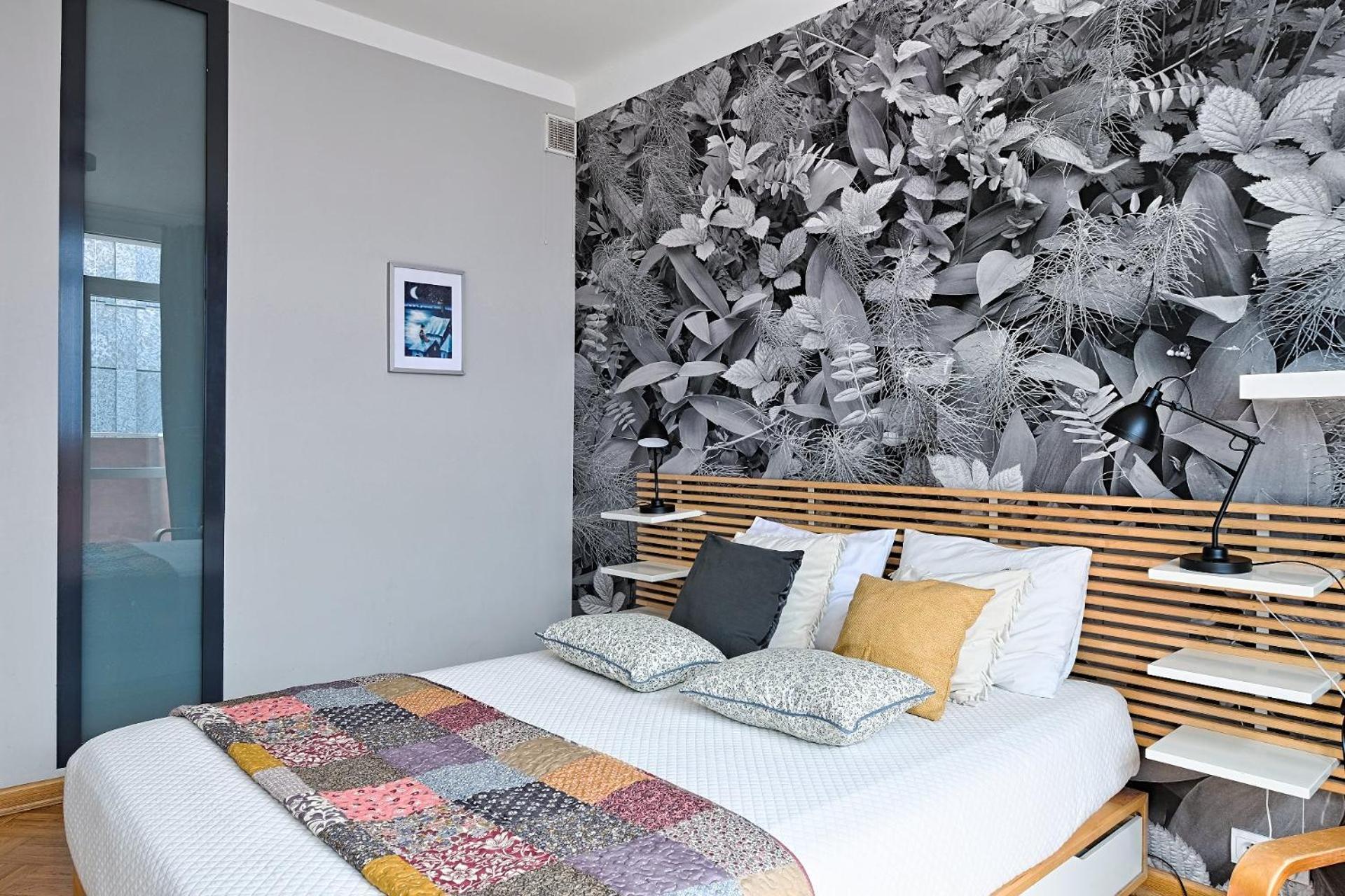 Modern And Cozy- Location-b11/13 Apartment