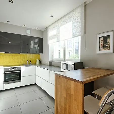 Modern And Cozy- Central Location-B11/13 Warsaw Exterior photo